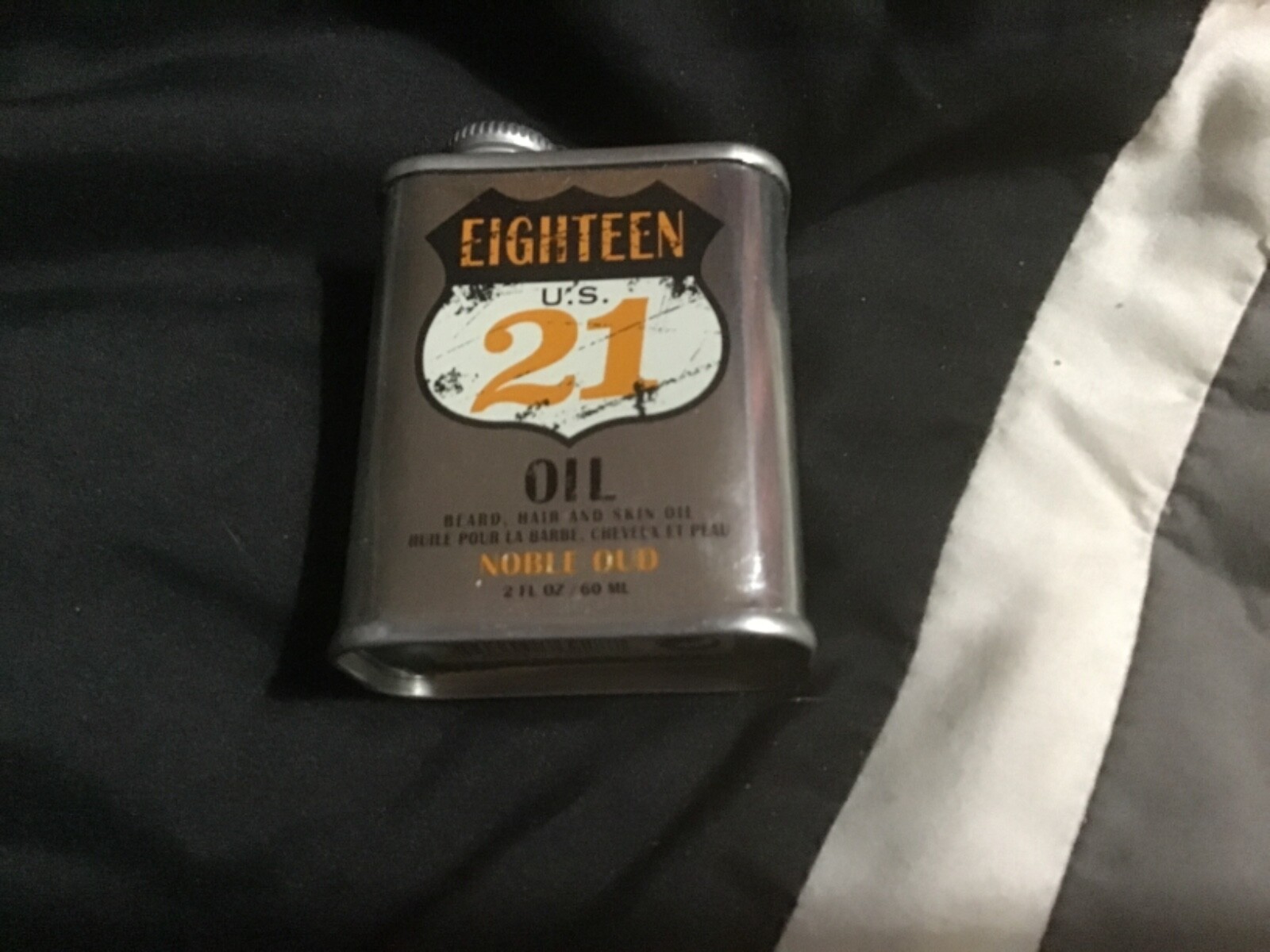 eighteen 21 beard oil noble oud 2 oz New in can