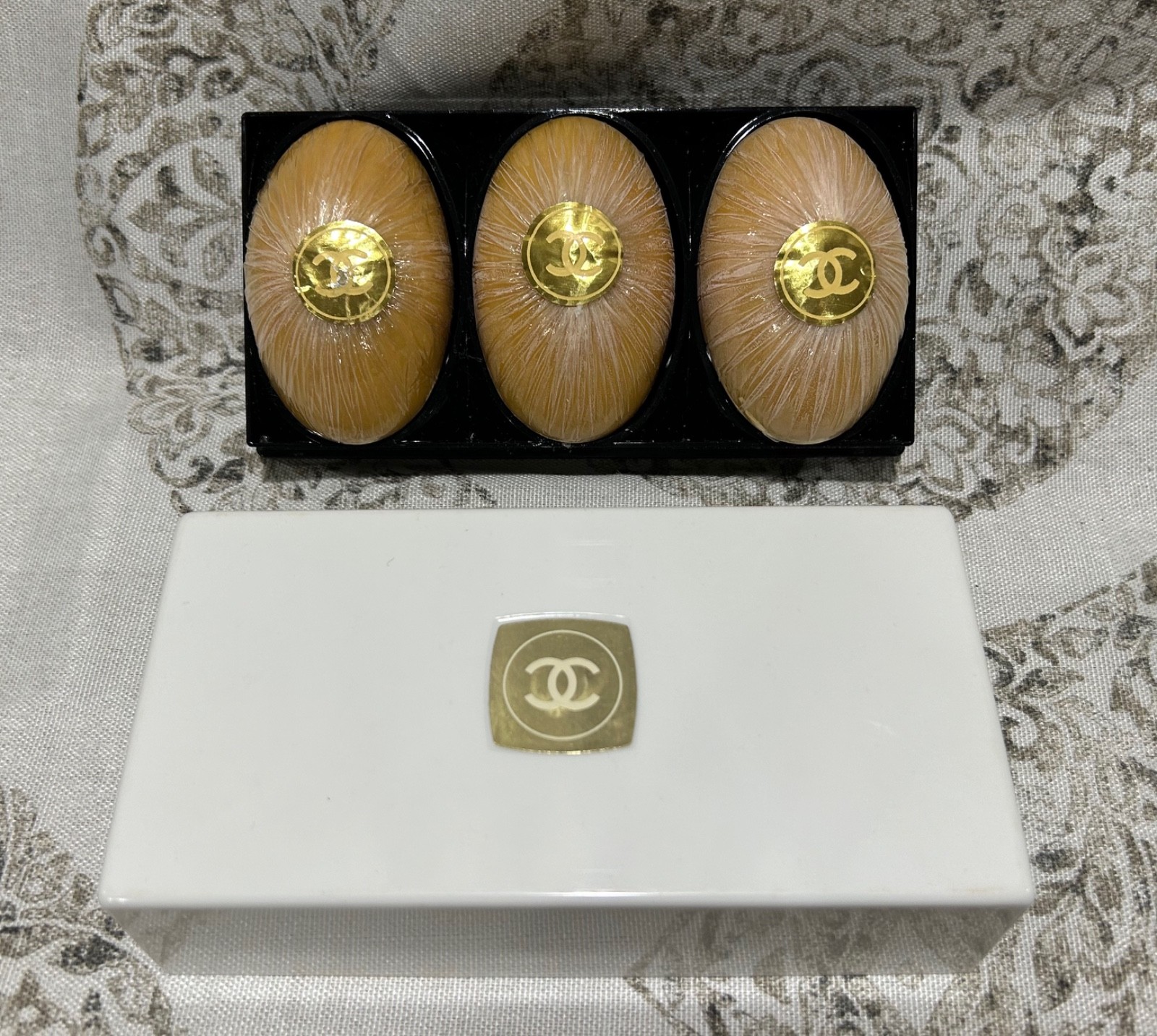 New Vintage Chanel No 5 Set of 3 Hand Soap Cakes Set