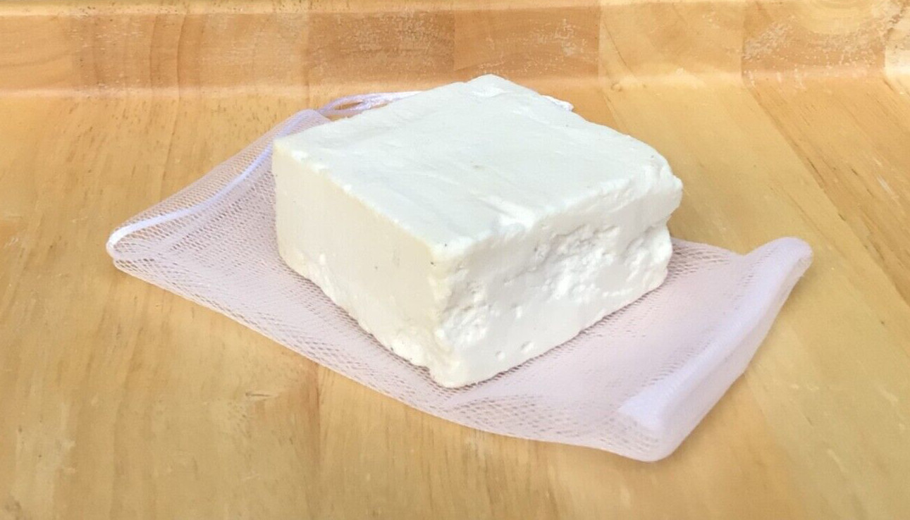 ALL NATURAL ORGANIC OLIVE OIL SOAP BAR 7-8 oz. SENSITIVE SKIN 1 FREE SISAL BAG