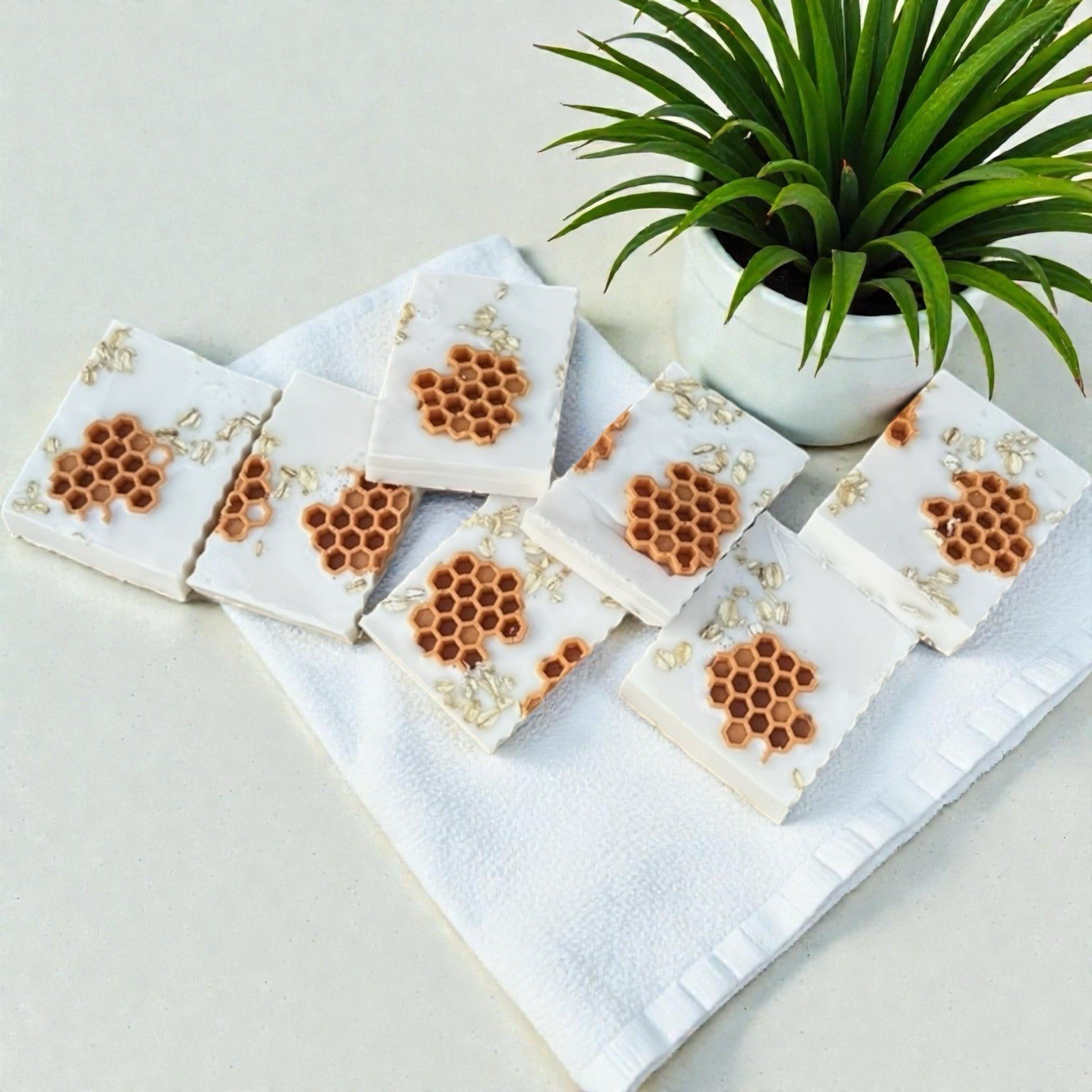 Oatmeal Milk Honey Goat Milk Bar Soap – Homemade Soap Honeycomb Pattern