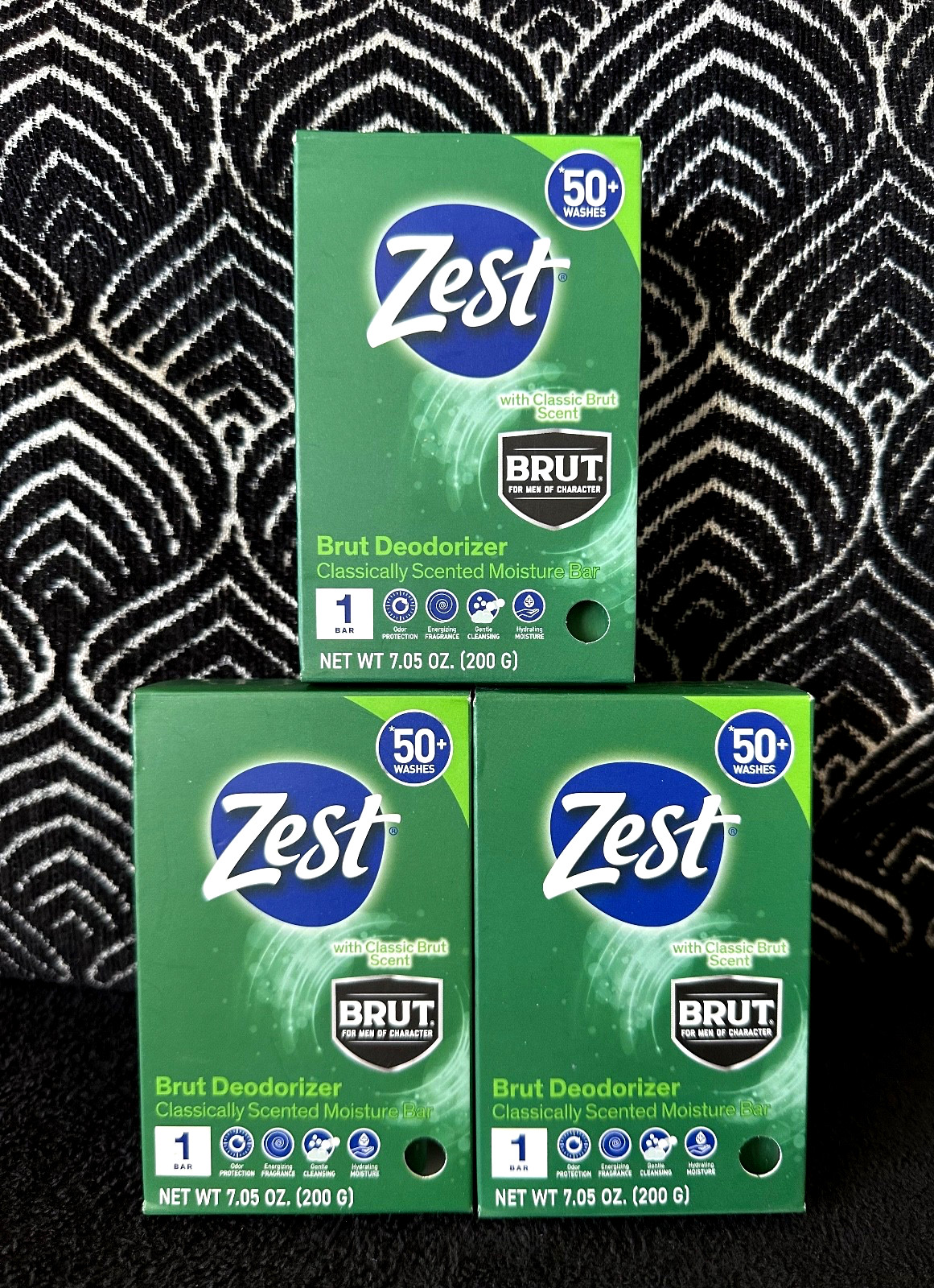 3pk ZEST BRUT DEODORIZER CLASSICALLY SCENTED MOISTURE SOAP BAR 50+ WASH PER BAR