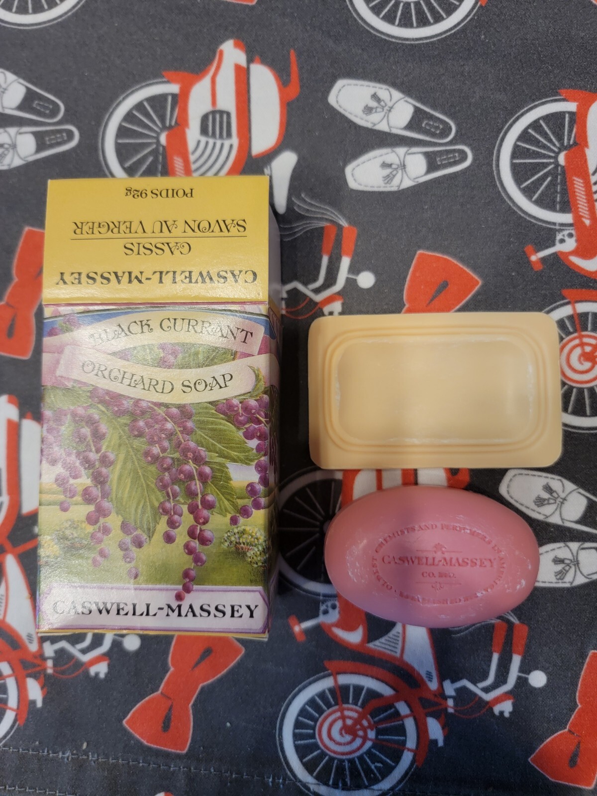 Vintage CASWELL MASSEY Soap Bars Hotel Soap Antique Collectors Lot Of 7 With Box