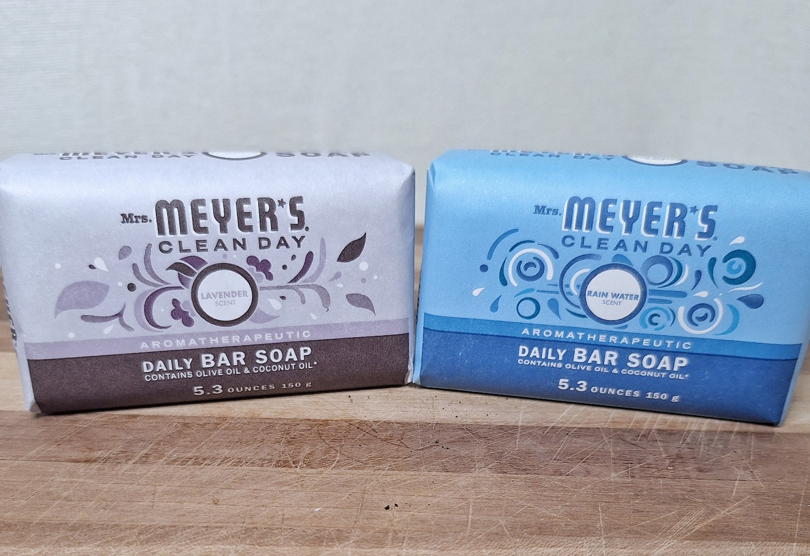 Lot of 12 Mrs Meyer’s Soap 5.3 oz – 6 Rainwater & 6 Lavender