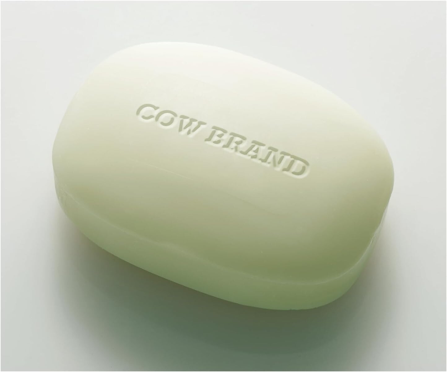Cow Brand Natural Soap Olive 100g x 2 Bars, Moisturizing, Fine Lather, Japan