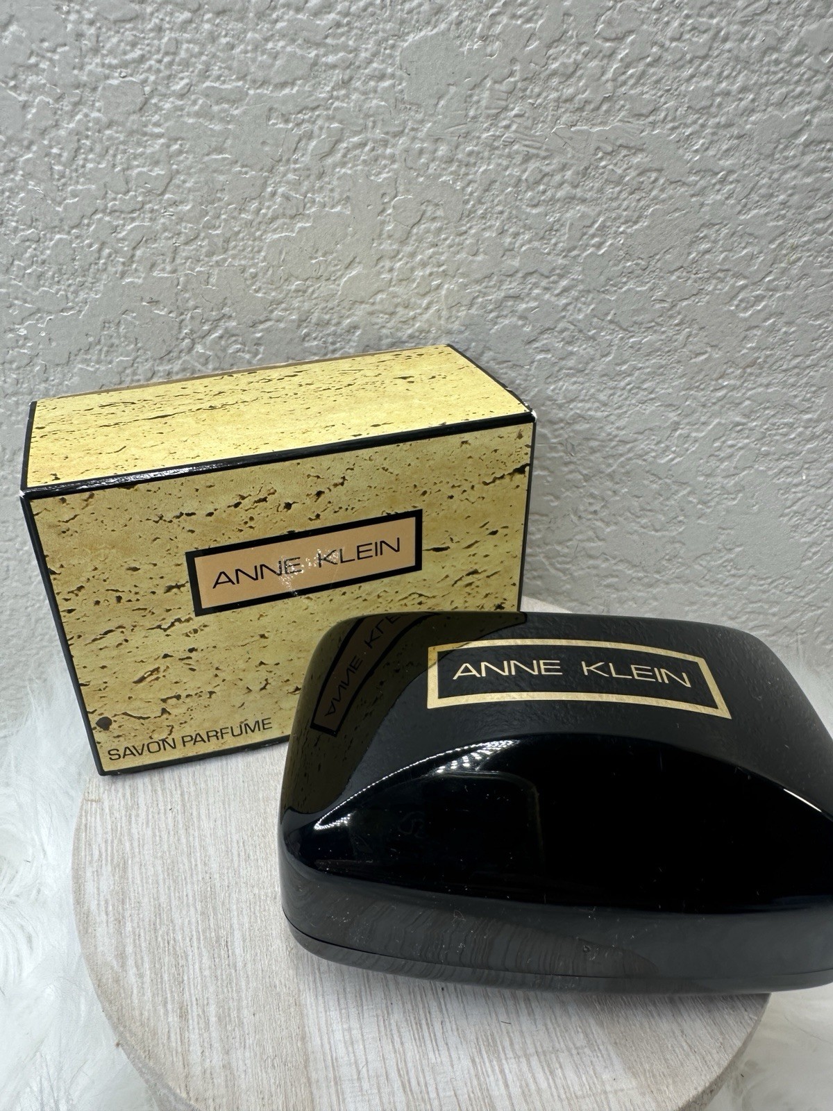 Anne Klein Perfumed Soap 3.3oz New Rare Sealed with Soap Dish FAST SHIPPER