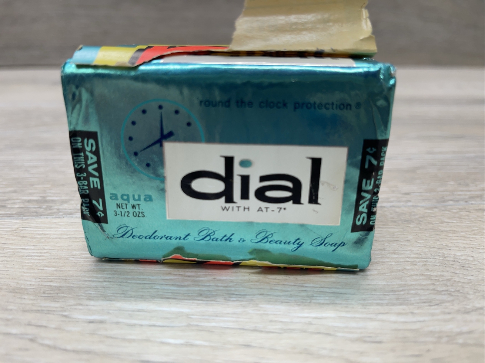 Vintage Aqua Green/Blue Dial Deodorant Bath & Beauty Soap Bar 2-Pack Collectible
