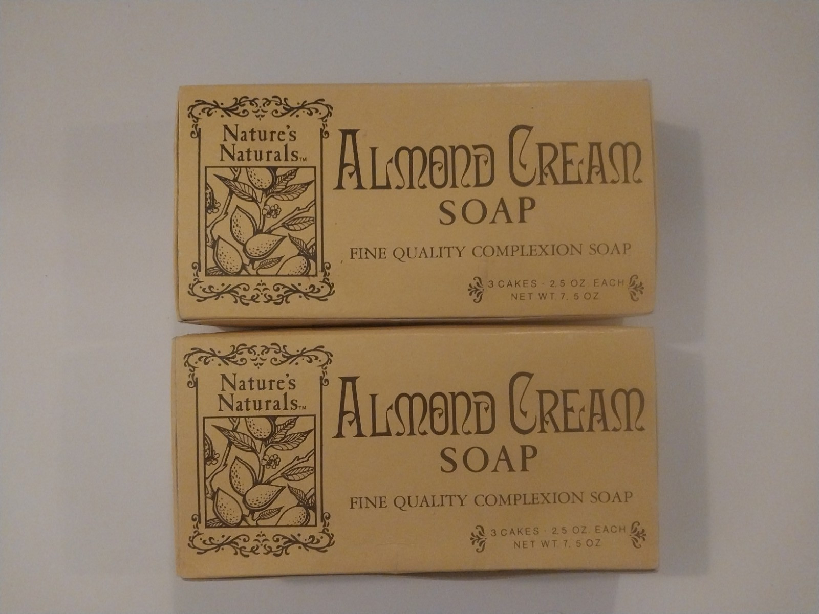 Americore fine soap bars Almond Cream (lot of 6 cakes) Nature’s Naturals
